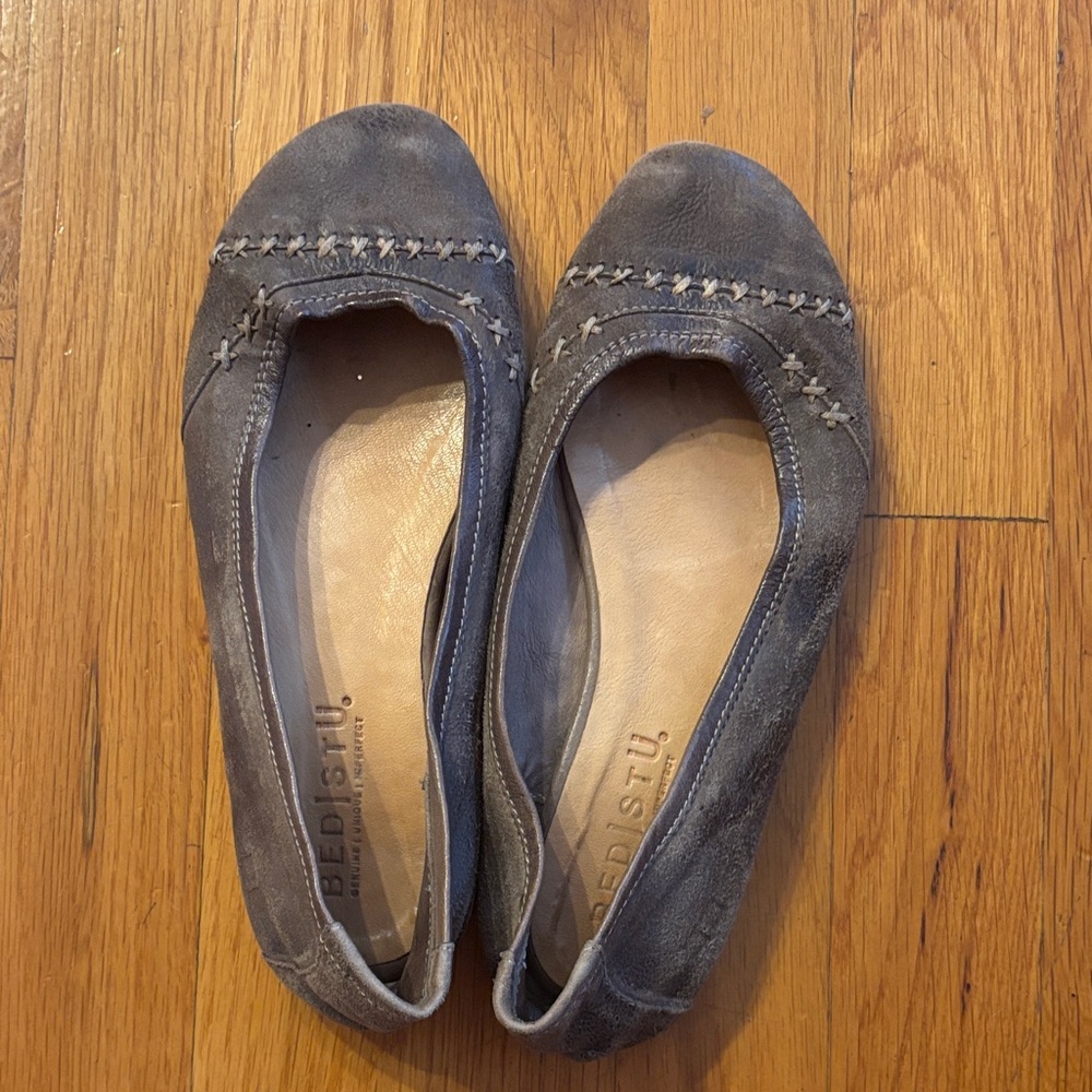 BED|STU Distressed Gray Leather Flats Boho Style size 6